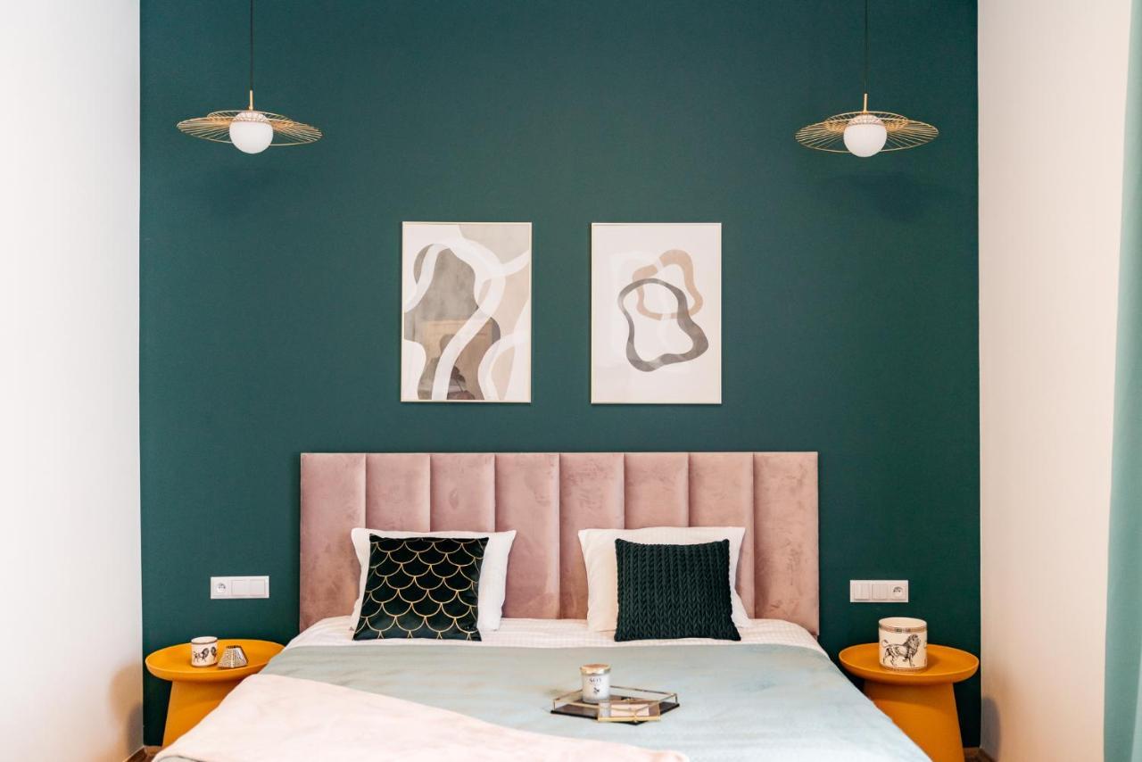 Crystal House - Loftaffair Collection Apartment