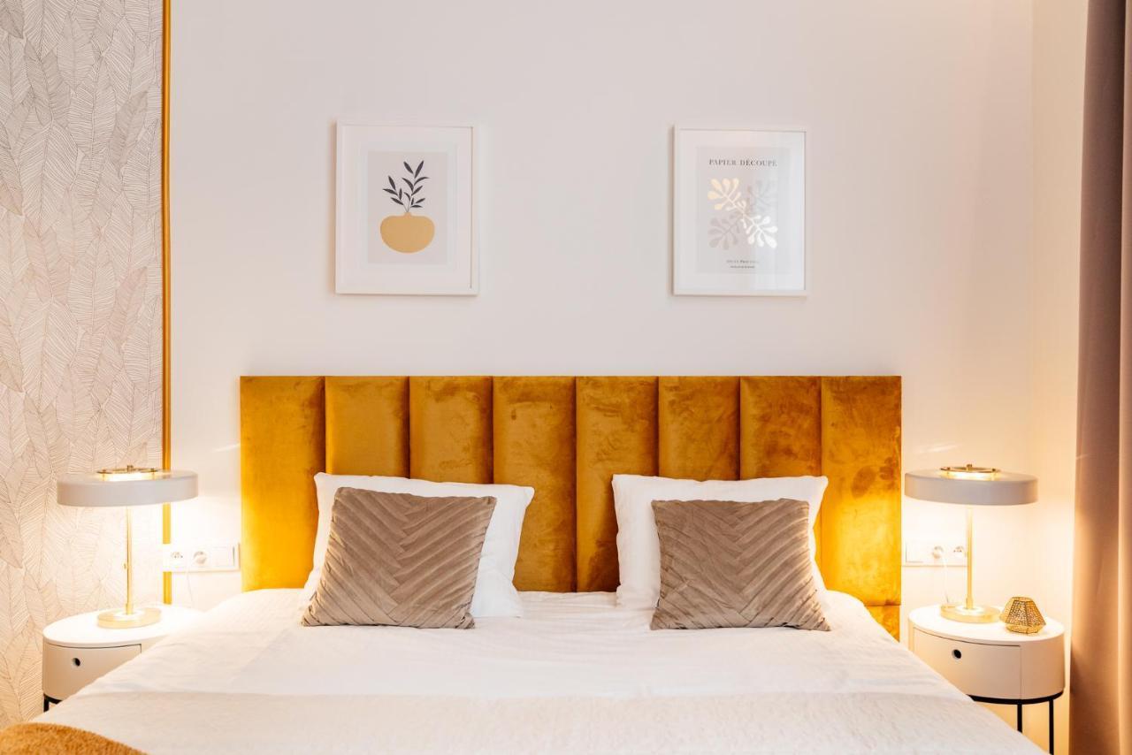 Crystal House - Loftaffair Collection Apartment